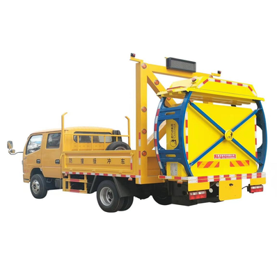 小型公路防撞緩沖車 安全守護(hù)的移動屏障